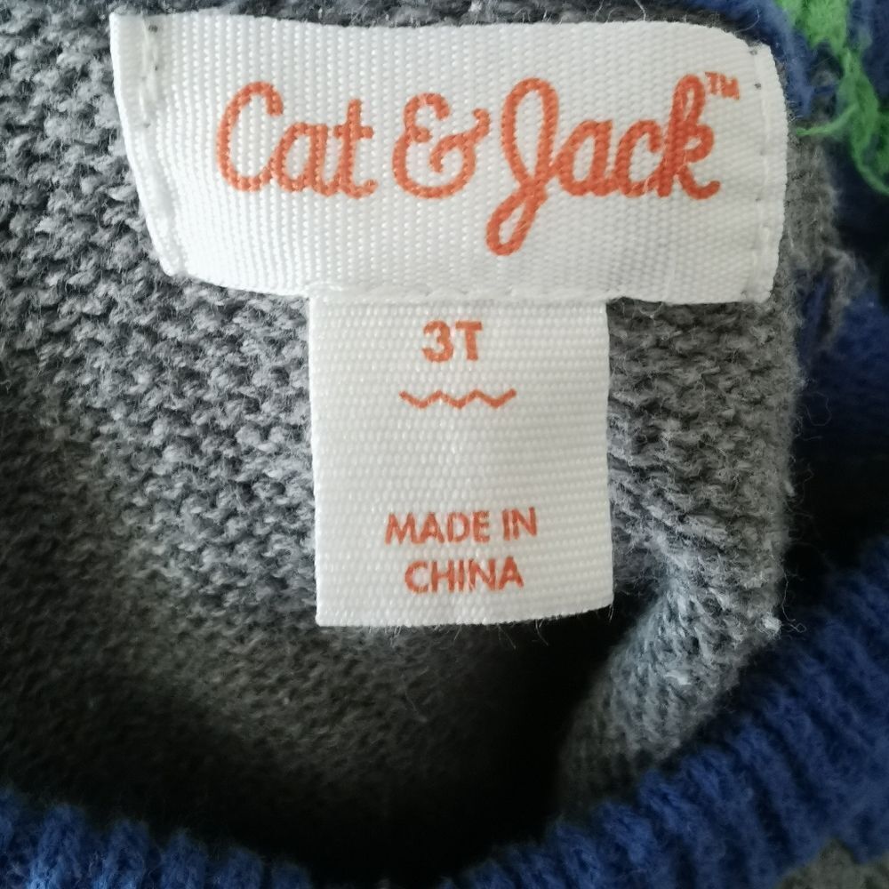 2/$30 Cat & Jack sweater size 3t - Picture 4 of 4